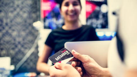 Ledenpassen en giftcards uitgeven